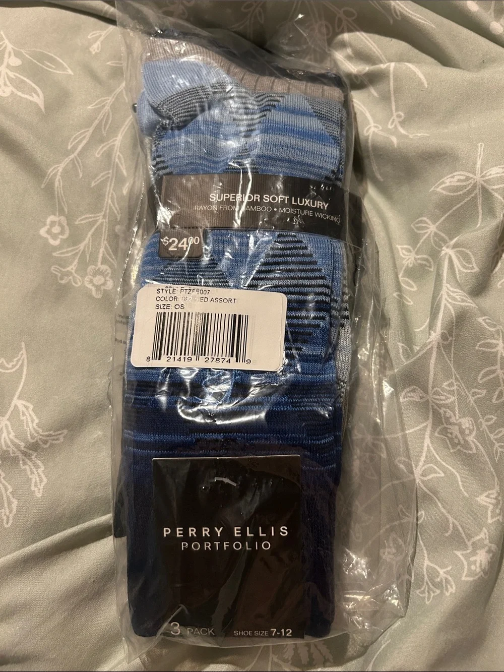 Perry Ellis Men's Blue Dress Socks - 3 Pack